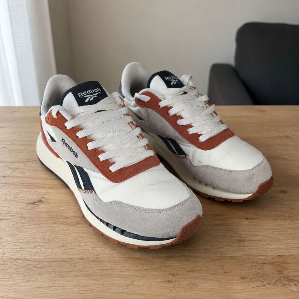 Reebok Men’s US 9.5 Classic Leather Sneakers Cream Rust Black | AR30193M